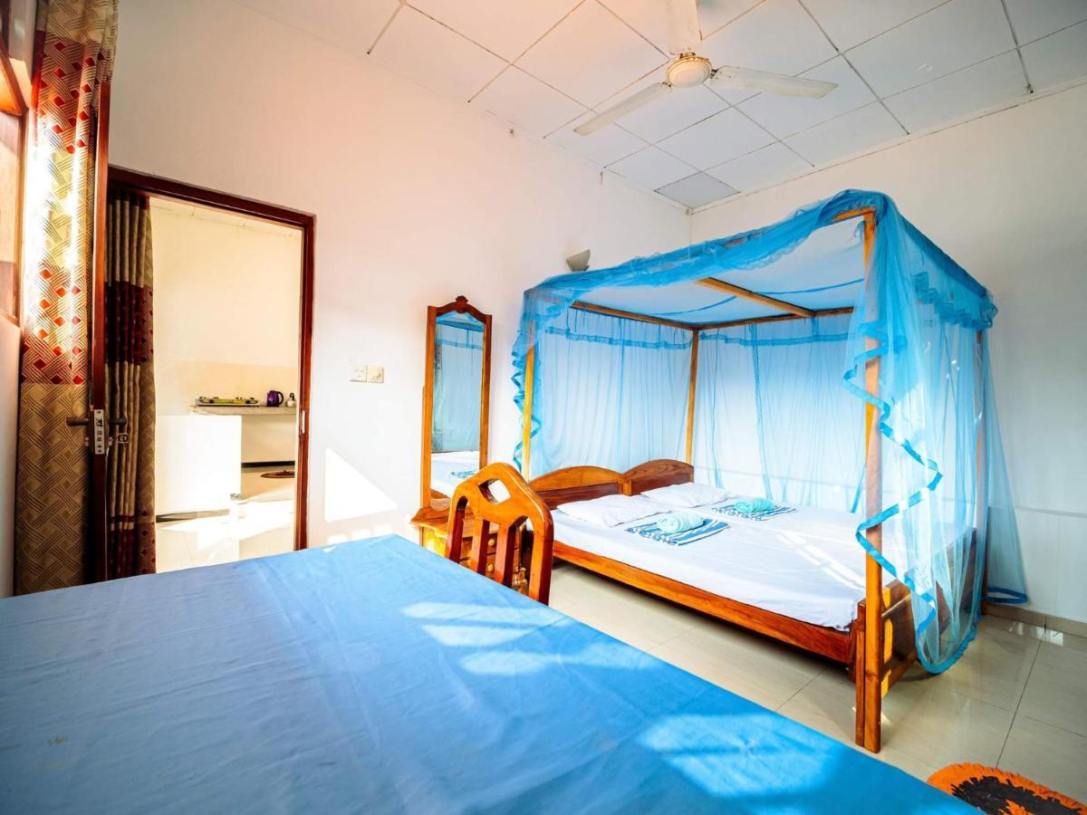 Surfing Guest House ماتارا المظهر الخارجي الصورة