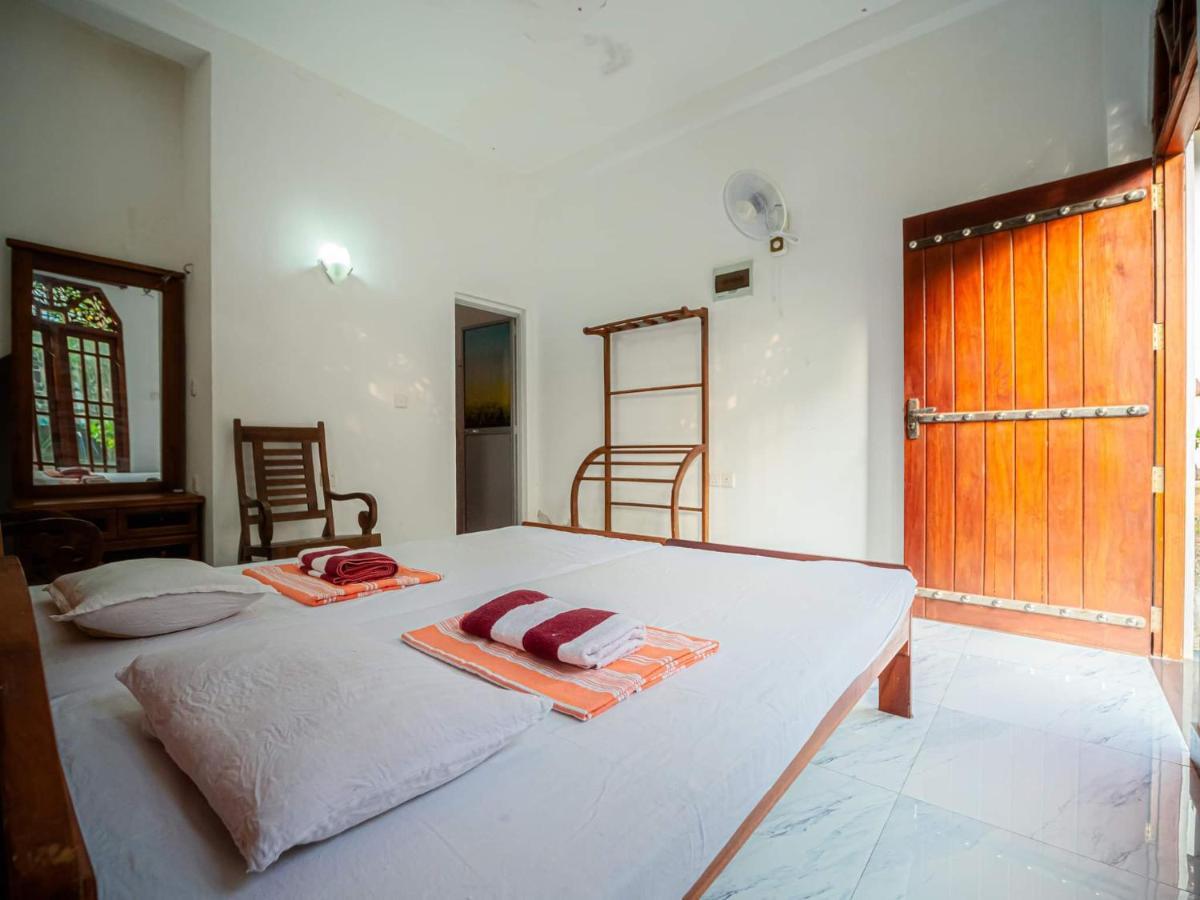 Surfing Guest House ماتارا المظهر الخارجي الصورة